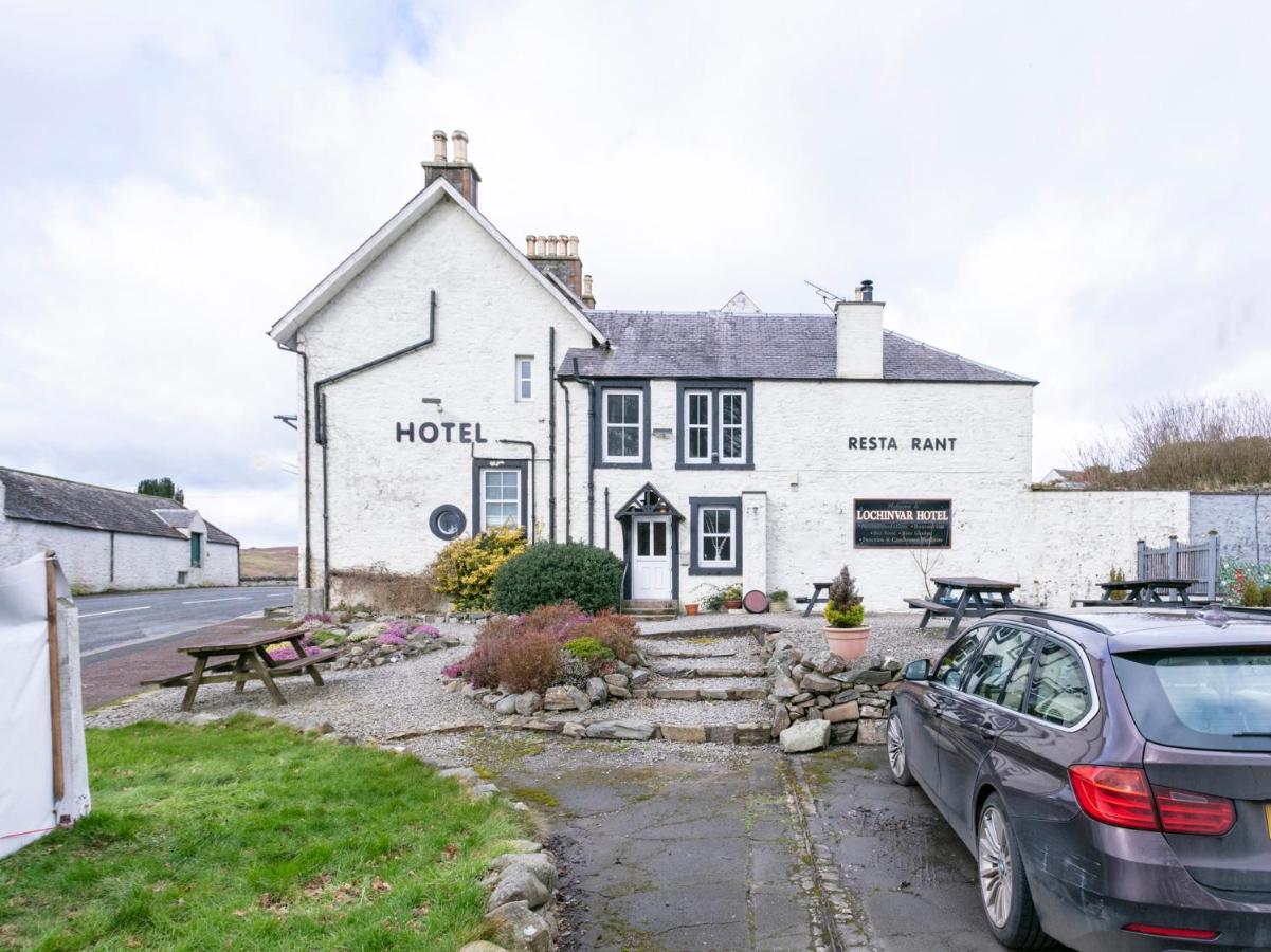 Oyo Lochinvar Hotel Glasgow Ngoại thất bức ảnh